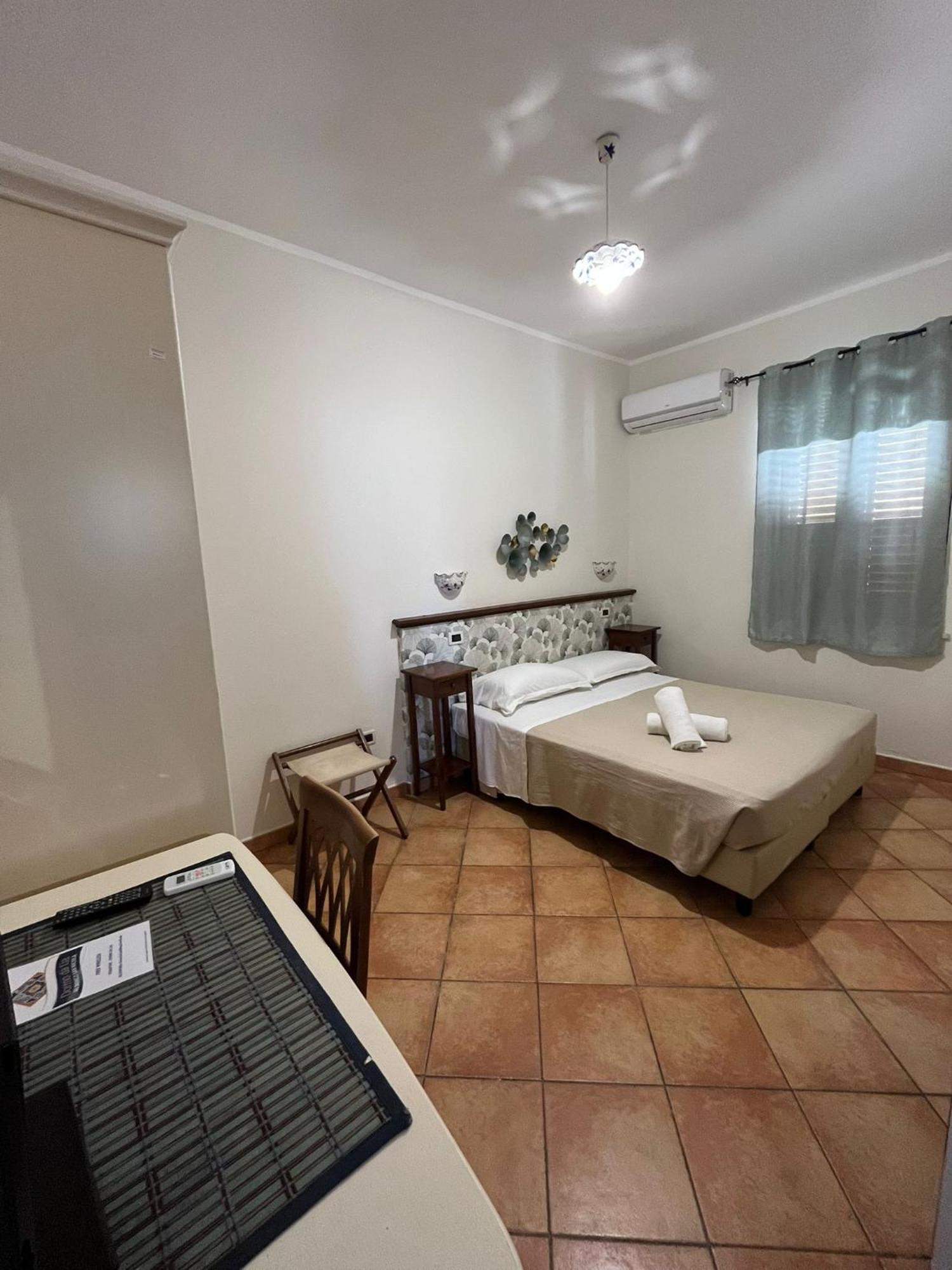 Dormo Da Lia Borgo San Nicola Hotel Mandra Capreria Kültér fotó
