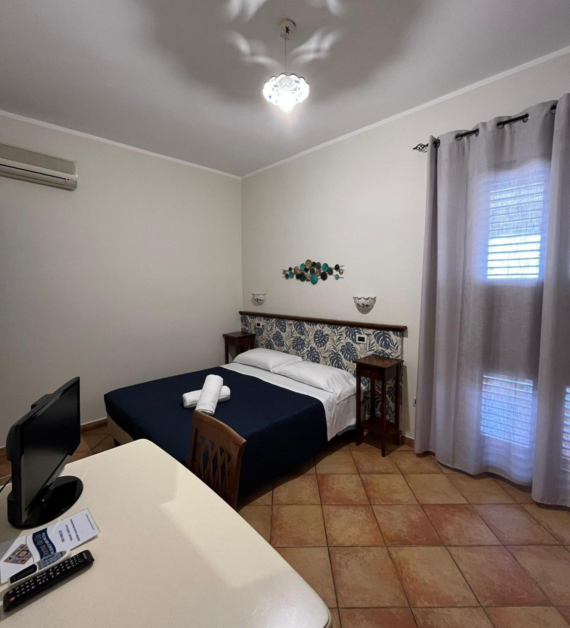 Dormo Da Lia Borgo San Nicola Hotel Mandra Capreria Kültér fotó