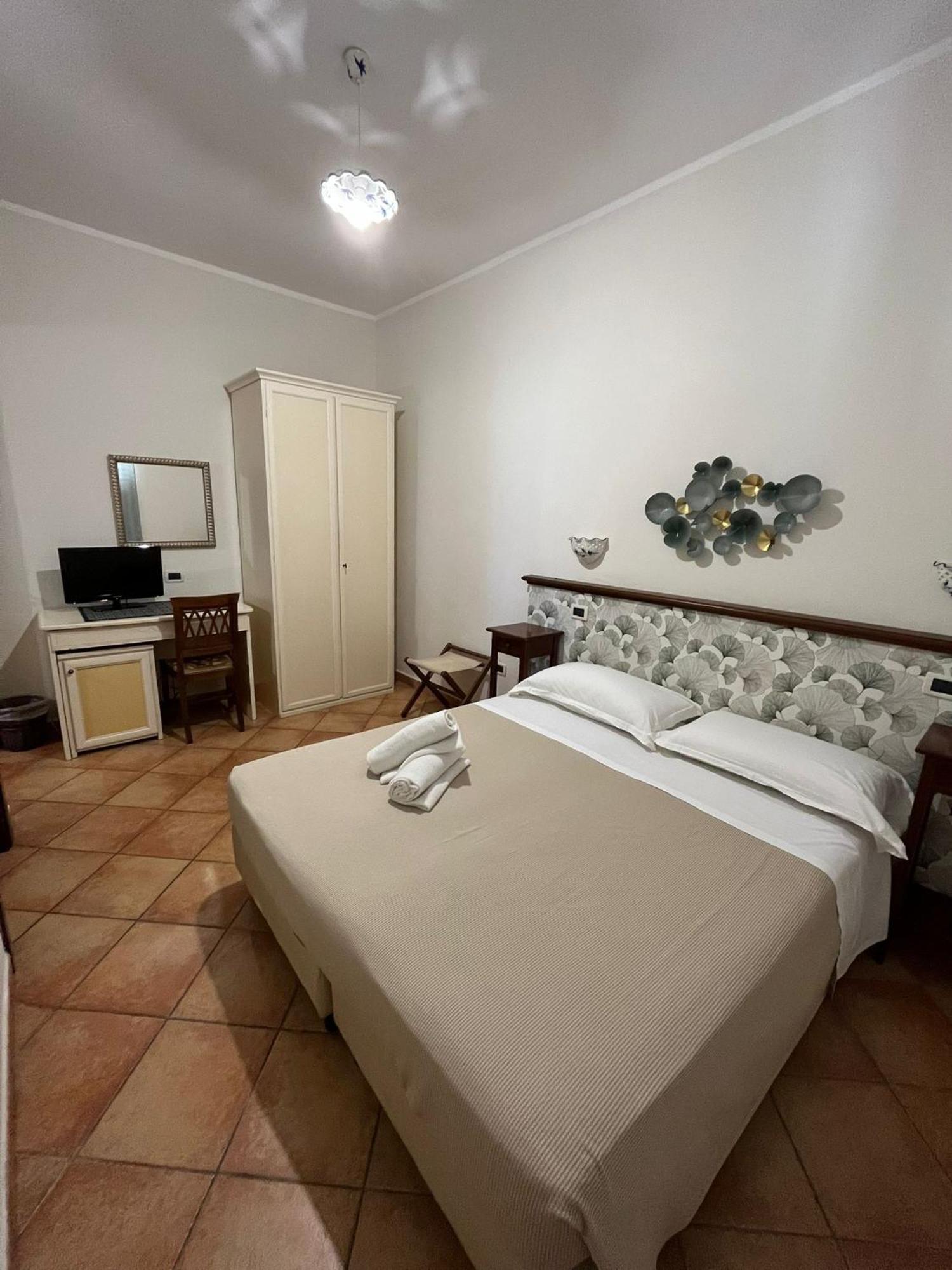 Dormo Da Lia Borgo San Nicola Hotel Mandra Capreria Kültér fotó
